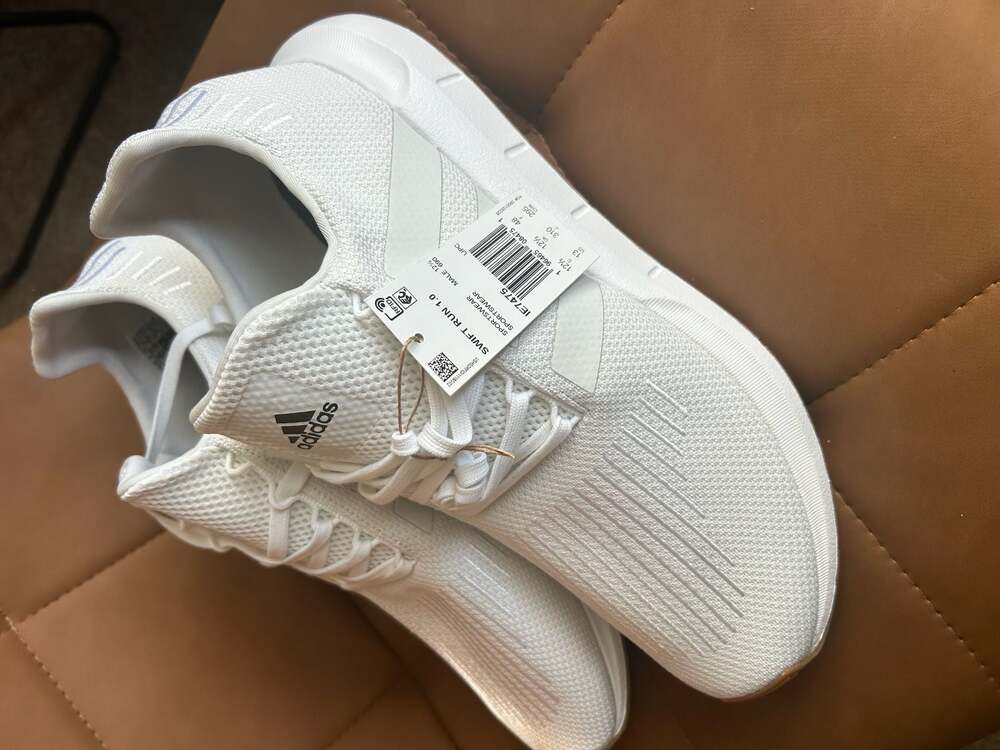 Adidas Men's Swift Run 1.0 Lifestyle Sneakers in Cloud White/Gum (IE7475) - Picture 3 of 12